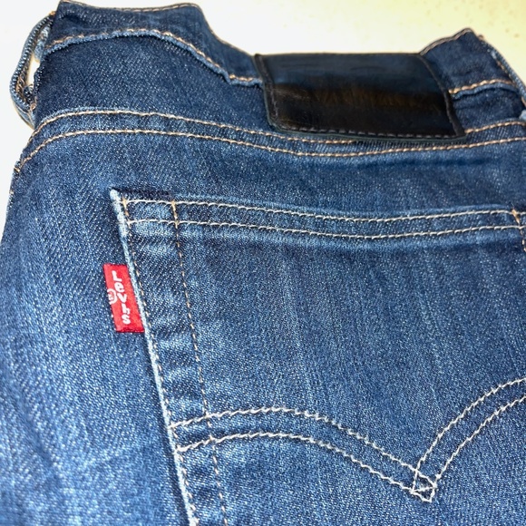 Levi's 511 Jeans - Picture 2 of 2